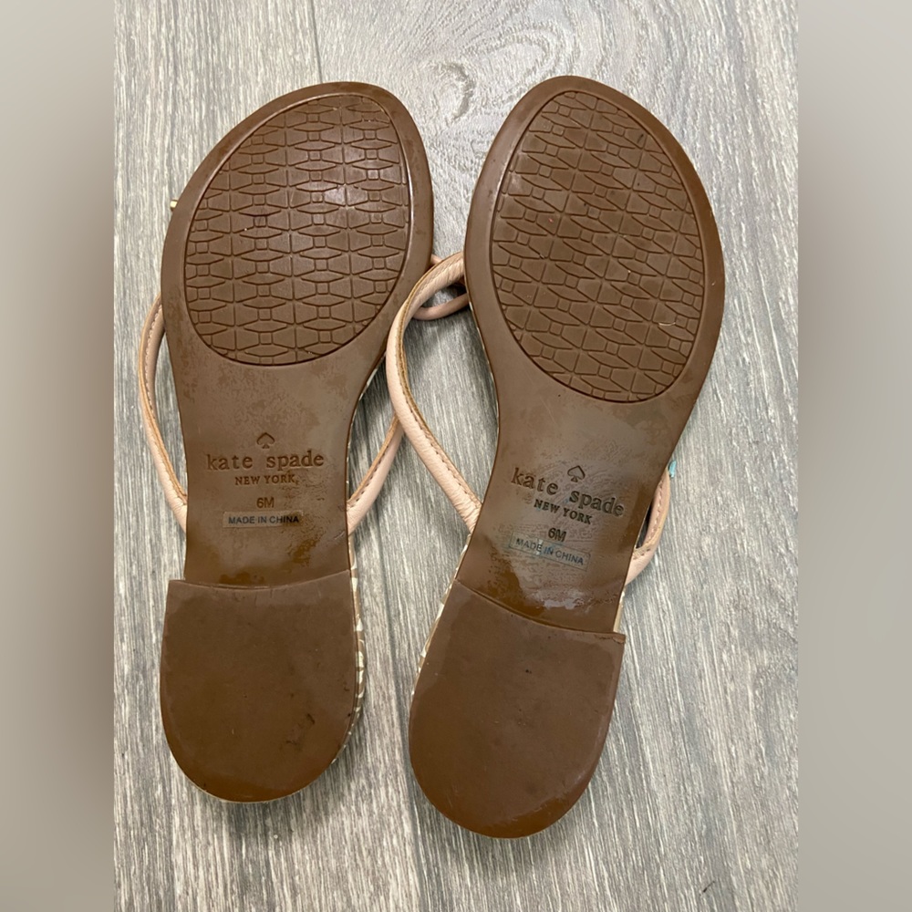 Kate Spade Leather Beige & Pink Flip Flop Sandals Size 6 - Picture 8 of 11